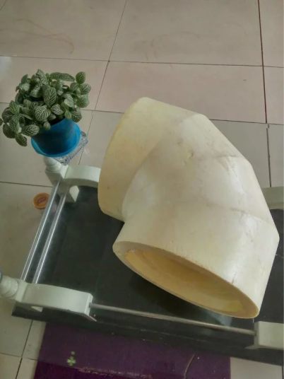 岑鞏聚氨酯管托生產廠商電話多少